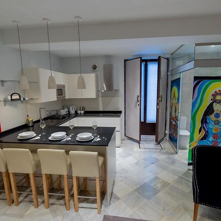 Suay Apartments Siviglia Esterno foto