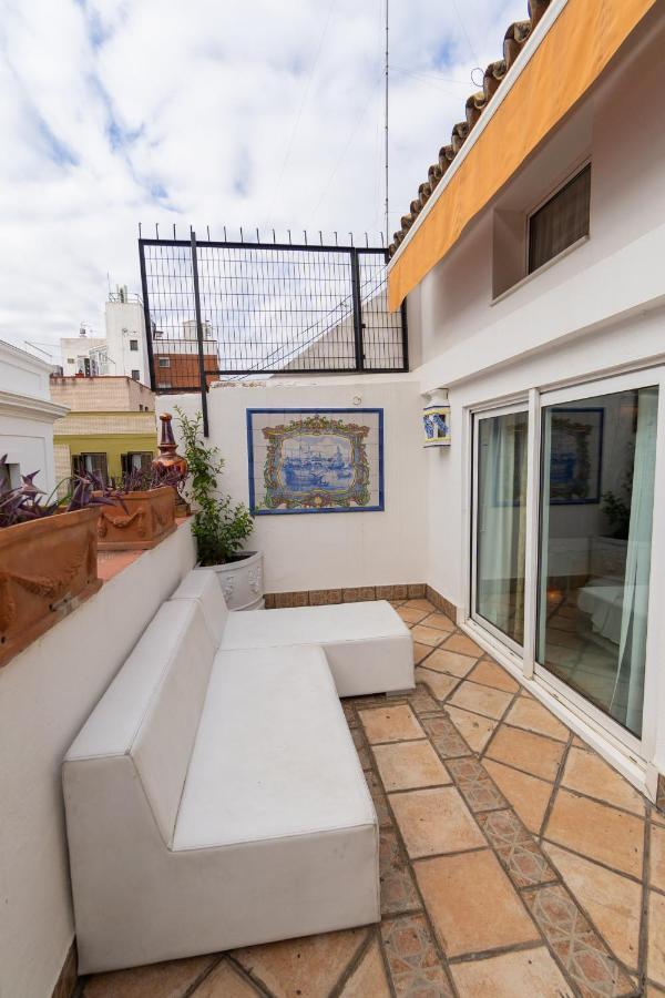 Suay Apartments Siviglia Esterno foto
